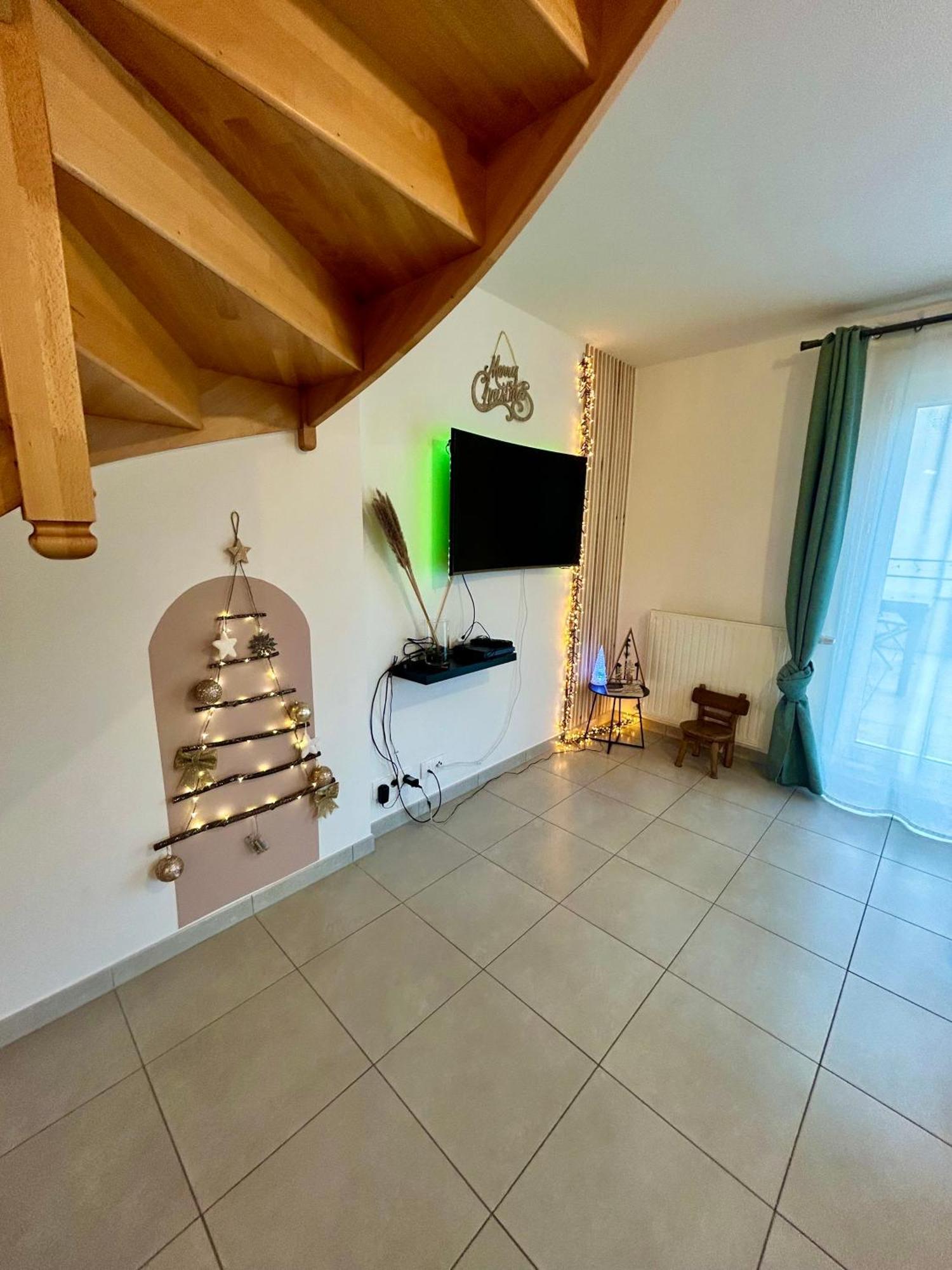 Disneyland Paris Familly Appart - 7 Minutes Disney - Parking - Wifi 谢西 外观 照片